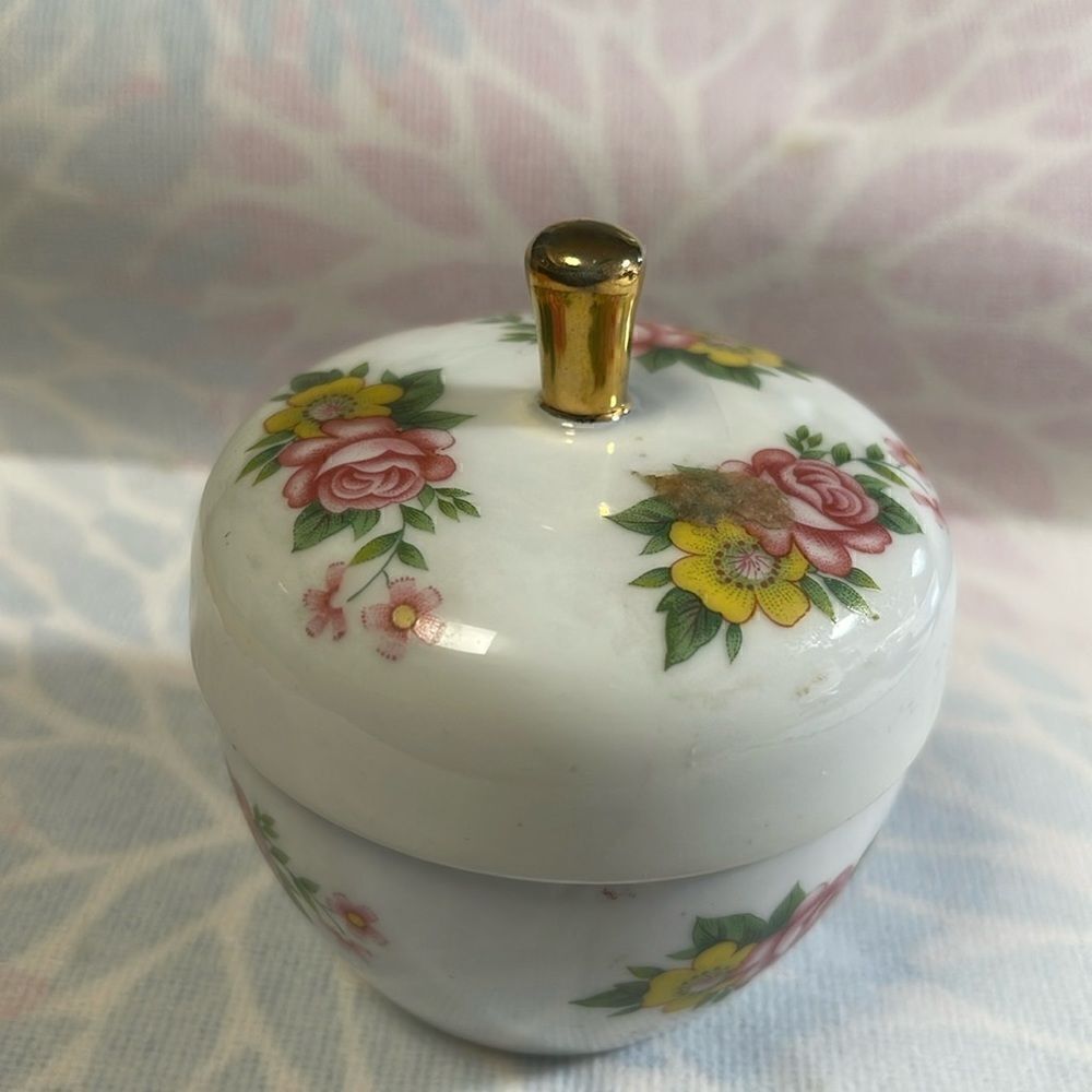 Vintage Beautiful Round Trinket Container